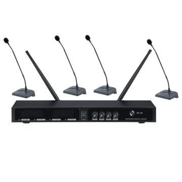 Studiomaster XR 100 4C